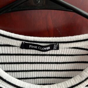 Cute Pink Clover tank, never worn but washed, size M. Smoke free home.